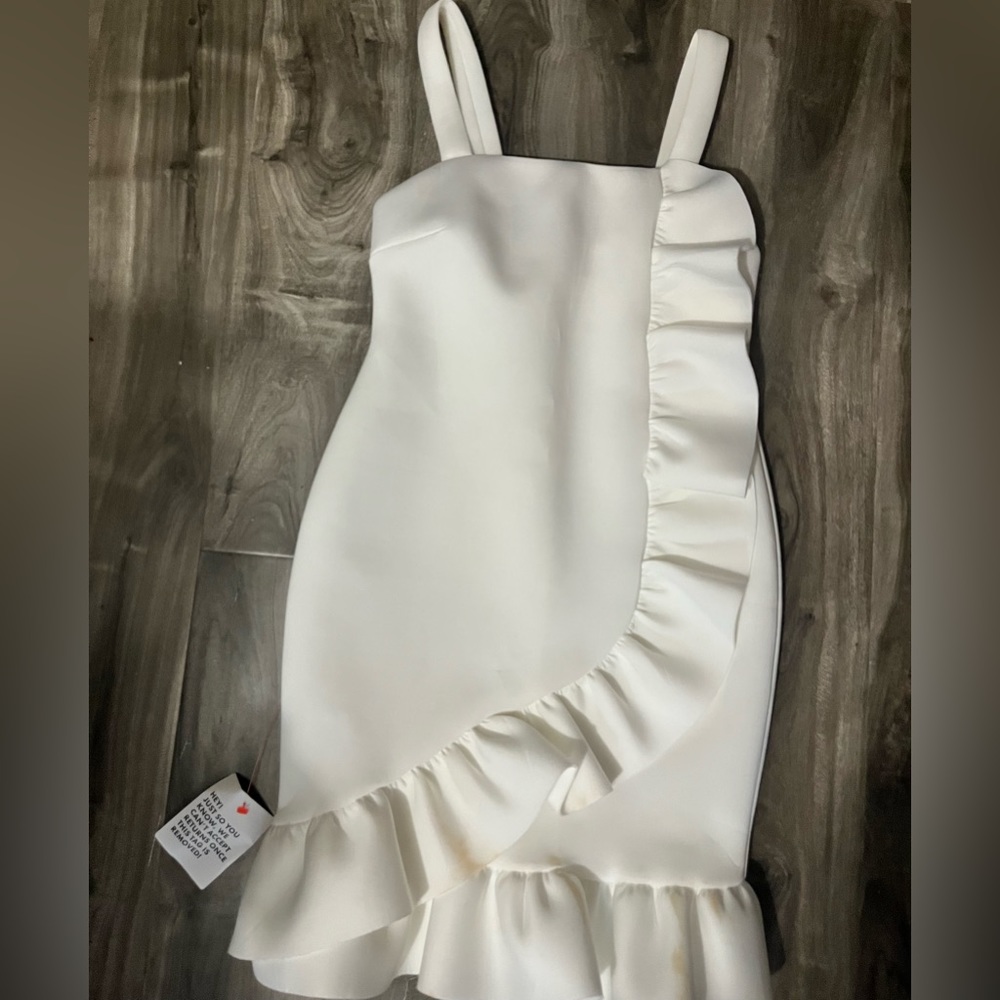 Ruffled ASOS Dress - Picture 4 of 4